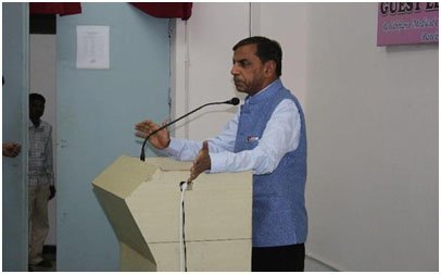 Guest Lecture on Balancing Academics and Extracurriculars for Career Growth